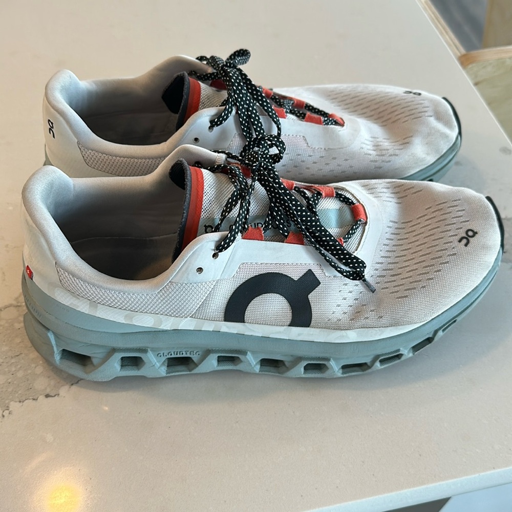 Used. Oncloud cloud monster